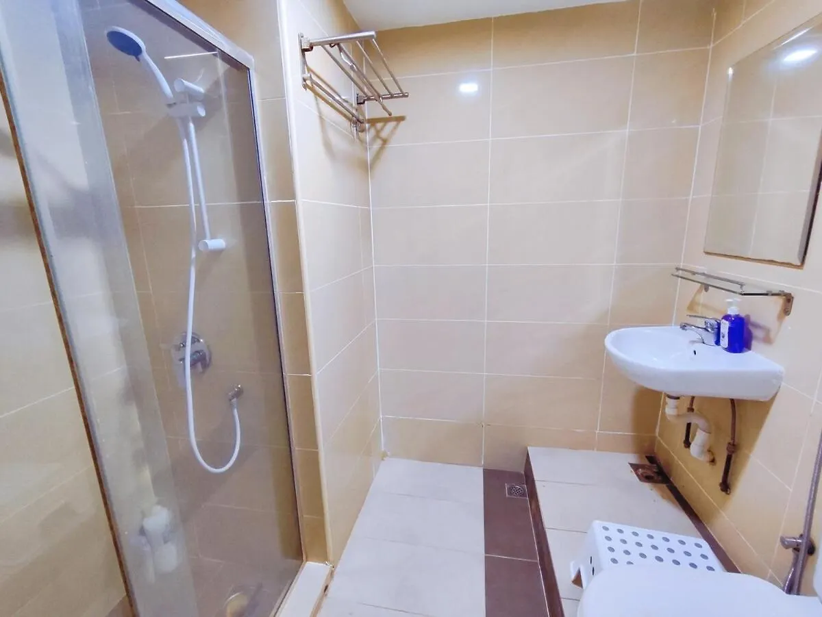 קואלה לומפור 16Pax Cozy Stay At Wisma Cosway Pavilion Klcc Bukit Bintang 0*, קואלה לומפור
