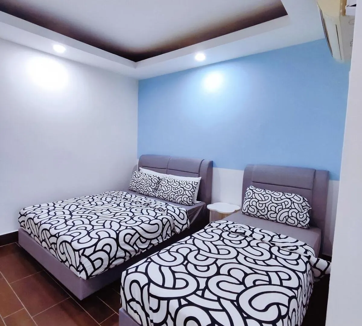 16Pax Cozy Stay At Wisma Cosway Pavilion Klcc Bukit Bintang Kuala Lumpur