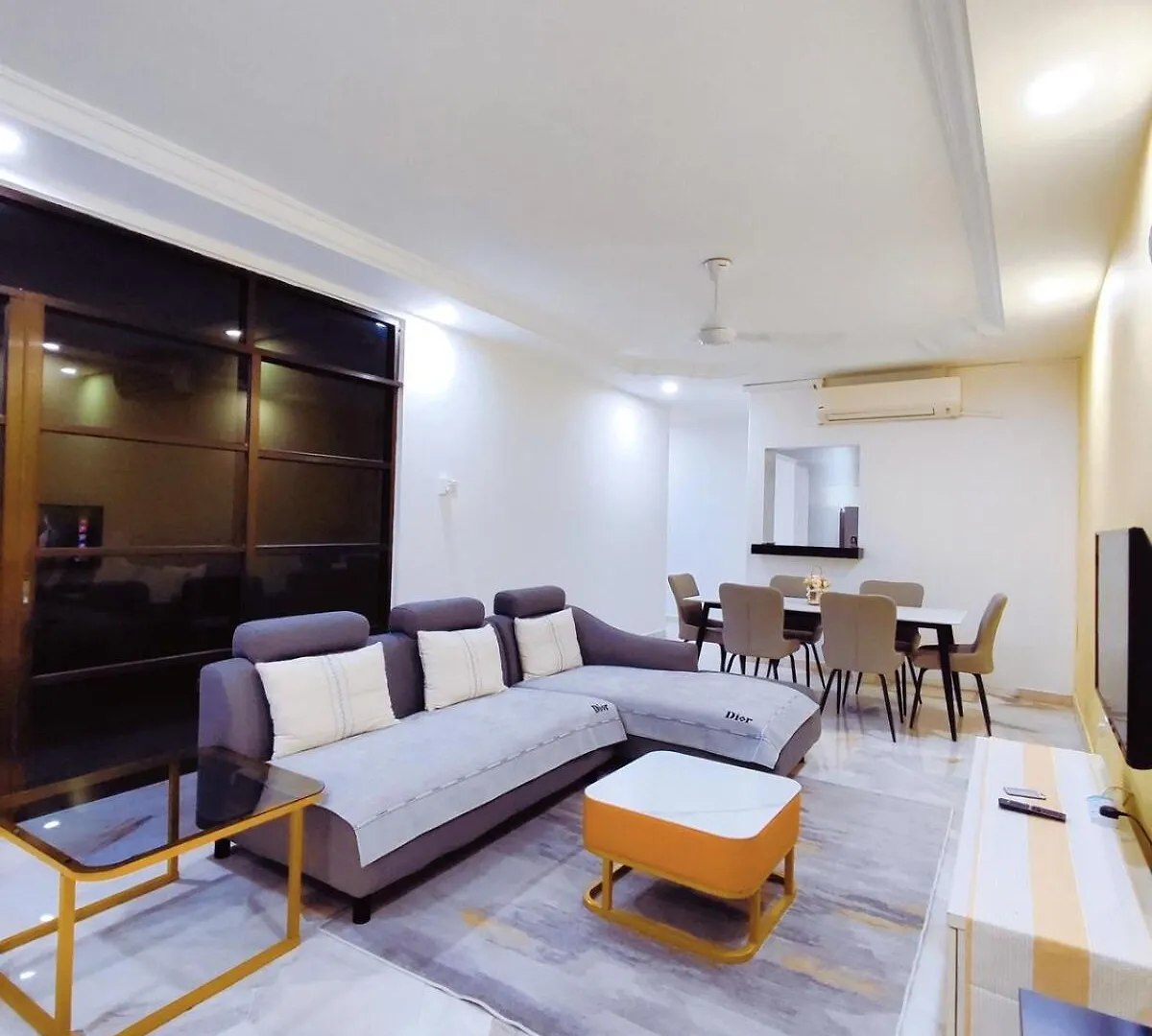 16Pax Cozy Stay At Wisma Cosway Pavilion Klcc Bukit Bintang Kuala Lumpur